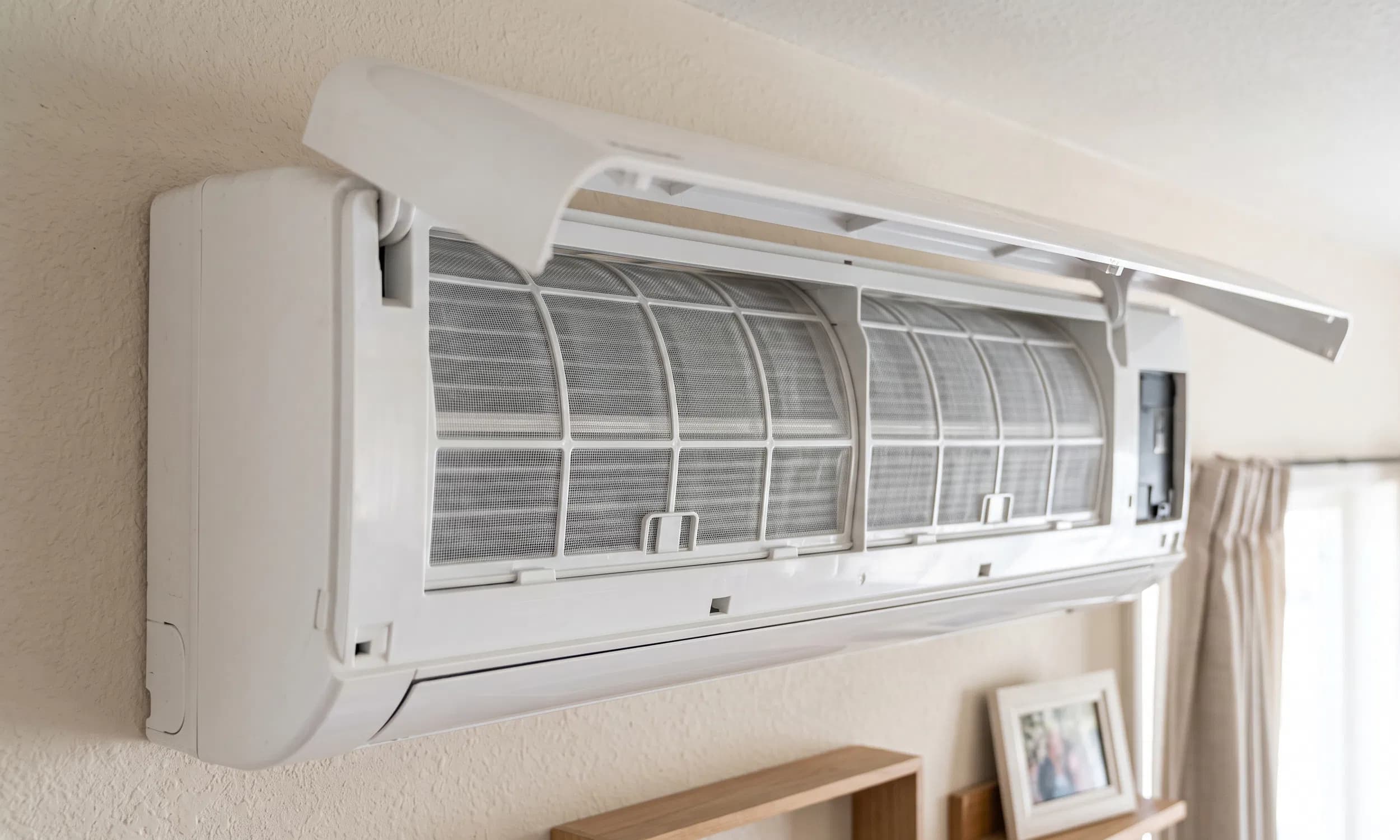 Schoon airco-filter na reiniging